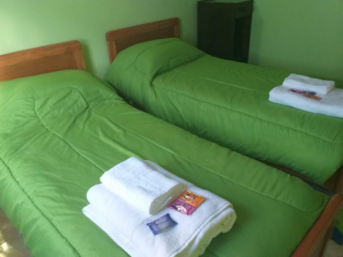 Glaciar Marconi Hostel Ел Чалтен Екстериор снимка