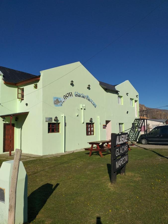 Glaciar Marconi Hostel Ел Чалтен Екстериор снимка